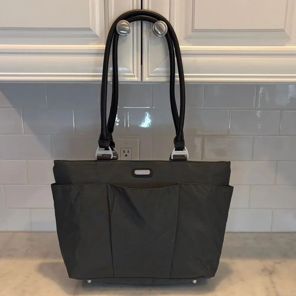 Baggallini A La Carte Travel Tote Bag Gray Nylon Weekender Shoulder Purse